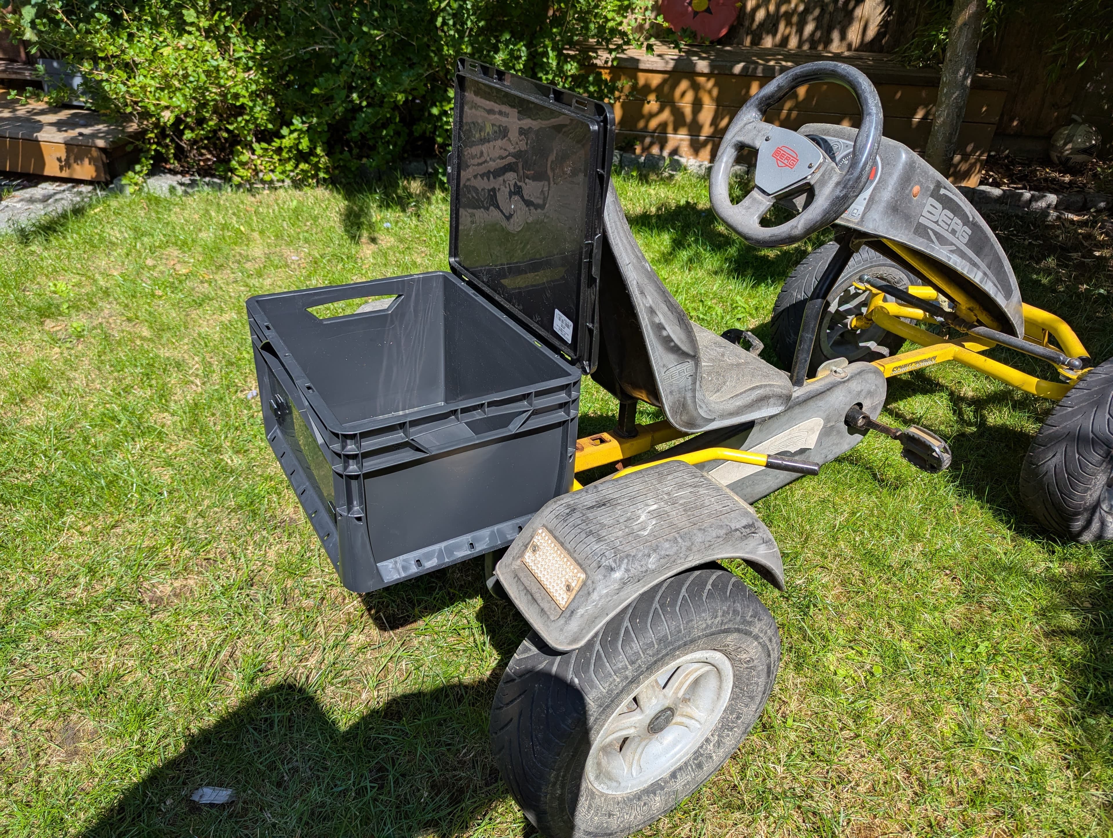 ThinCityBox Transportbox am Berg XL GoKart